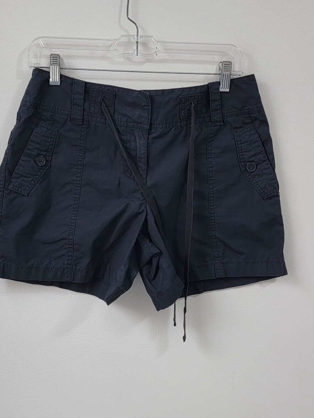 Ann Taylor LOFT Womens Shorts 2 Black Cargo 5 Inch Inseam Pockets Casual EUC